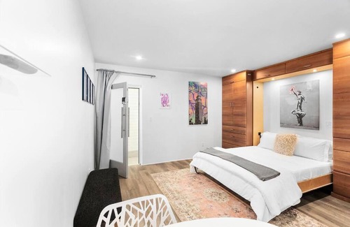 Roosevelt Apartment | Efficient Micro Living in DTPH