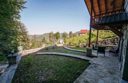 Ardesen Villa | Efsun Taş Konak
