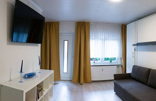 Darmstadt Apartment | EG 09 - Apartments near the city center