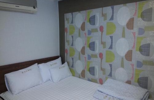 Yeonsan Hotel | Egg Motel