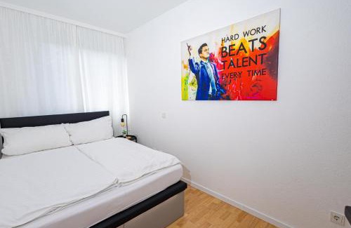 Bad Driburg Apartment | Egge Suite - Zentral in Kurklinik&Parknähe, Küche, Balkon, Badewanne, Smart TV, Arbeitsplatz, 1-3P