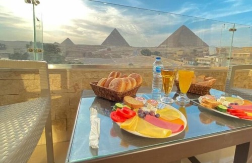 Al Manial Apartment | Egypt Pyramids Inn Cozy 1-bedroom apartment in beautiful Cairo with AC