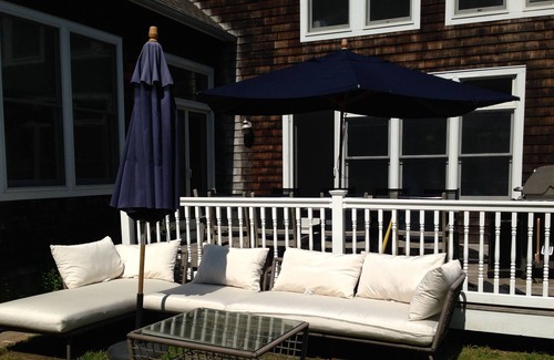 Wainscott Woods House | EH Gem (Large, Modern Home great for families)