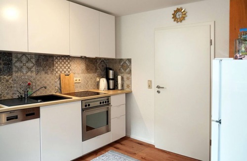 Neuerburg Apartment | Eifel Fewo - 4-bed vacation apartment shower/WC, 2 bedrooms