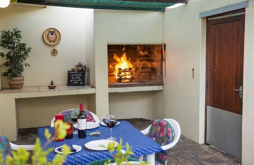 Die Boord Apartment | Eikepark Self Catering