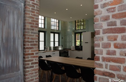Vlamertinge House | Ein Besonderes Ferienhaus in Einem Ehemaligen Bahnhof in der Nähe von Ypern