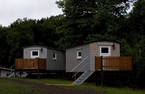 Eifel Other | Einhornhütte - Schäferkarren im Adler- und Wolfspark Kasselburg