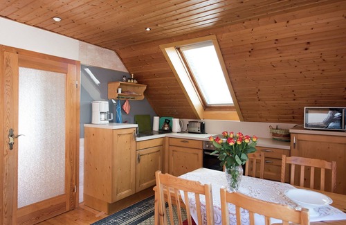 Beerheide House | Einladende Ferienwohnung mit Außenpool