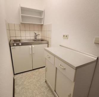 Sud Apartment | Einzelzimmer für Frauen Female Single room
