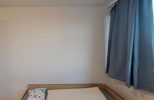 Sud Apartment | Einzelzimmer für Frauen Female Single room