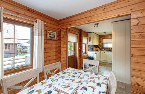 Menai Bridge Cottage | Eirianfa - a scandinavian lodge that sleeps 6 guests in 3 bedrooms