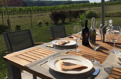 Deutsch Schuetzen-Eisenberg House | Eisenberg Chalet