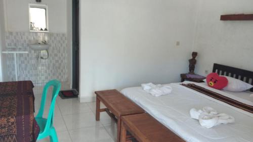 Moni House | EJA GUEST HOUSE