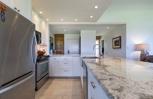 Wailea Condo | Ekahi 34F - Best Panoramic Ocean View!