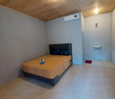 Jerowaru Hotel | Ekas Family Homestay