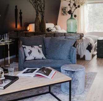 Bundewallah House | EKhaya - The Barn