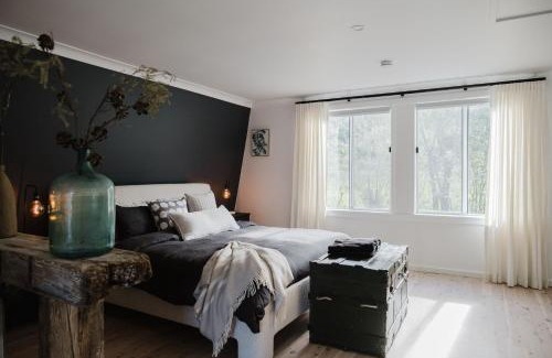Bundewallah House | EKhaya - The Barn