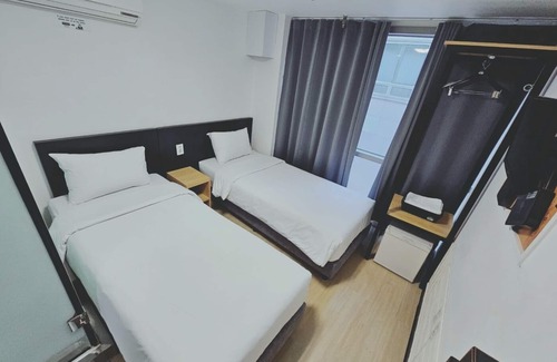 Myeongdong Hotel | Ekonomy Hotel Myeongdong premier