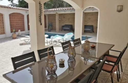 Torroella de Montgri Villa | El Castillo, hacienda-style villa, 800 m from Cala Montgo beach