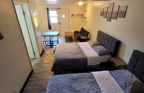 Manitou Springs Cabin | El Colorado Lodge