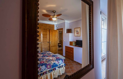 Las Gabias Cottage | El Cortijo de la Vega, con Chimenea y a 15 Minutos de la Ciudad