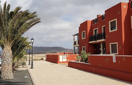 El Cotillo Apartment | El Cotillo, between crystalline seas and extinct volcanoes.