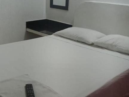 Girardot Hotel | El Gran Hotel Keops