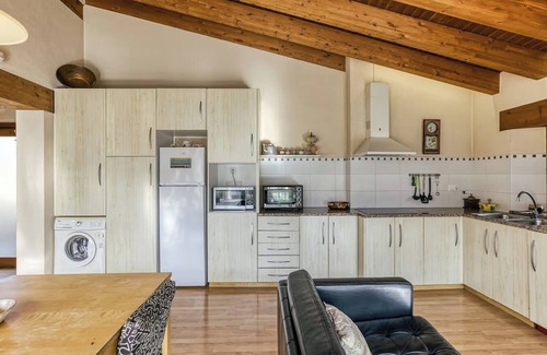 Santa Margarida de Bianya Cottage | El Graner - Rural apartment Mas Prat for 5 people