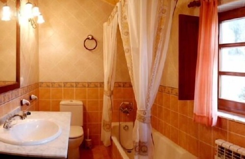 Serantes Cottage | EL PAJAR DE PUMAREGA (full rental) Pumarega for 6 people