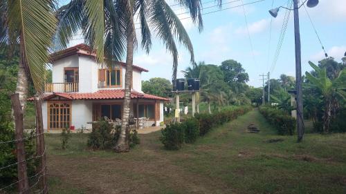 San Bernardo del Viento House | El palmar azul