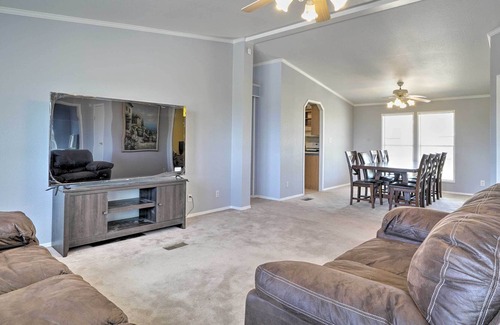 Homestead Meadows North House | El Paso Escape on 2 Acres w/ Mountain Views!