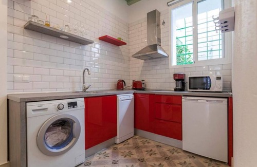 Triana Apartment | "El Patio de Triana"