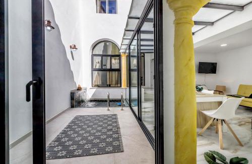 Cordoba Old City Apartment | El Patio del Agua - Luxury Center Apartment
