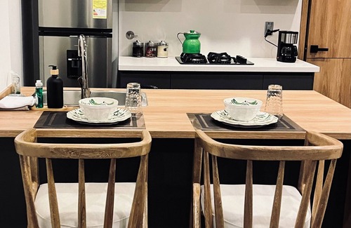 El Penol Condo | El Peñol-Guatapé Romantic CondonPrivate Jacuzzi with a view of the rock & lake