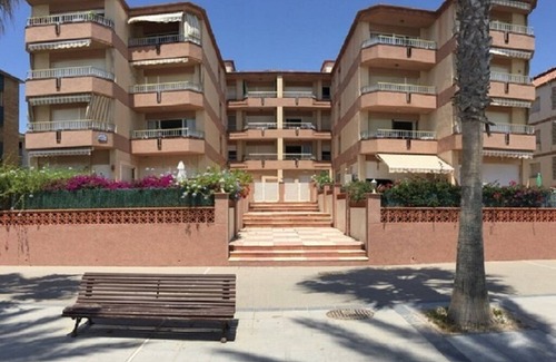 Vilanova I la Geltru Apartment | El prat beach apartment by HLCLUB Agency