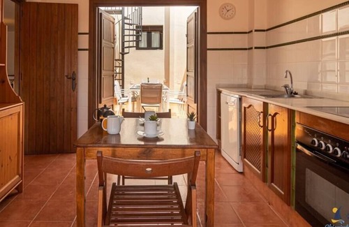 San Jose House | El Sotillo Niagara