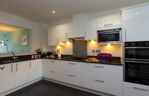 Carbis Bay Cottage | ELANORA, family friendly, country holiday cottage in Carbis Bay