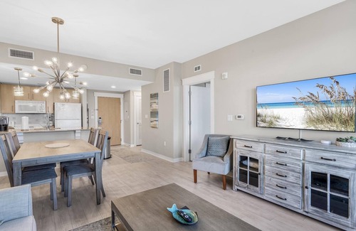 Baytowne Wharf Apartment | Elation 5414
