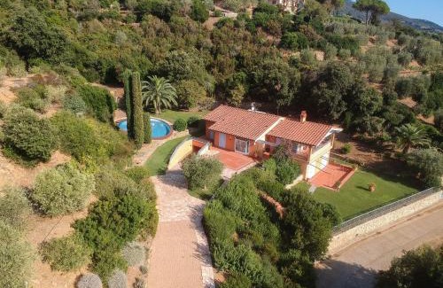 Capoliveri Villa | Elba Offsite Villa