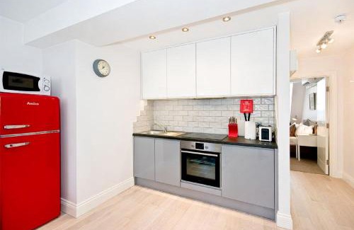 Temple House | Eldon Chambers Flat 1 by City Living London