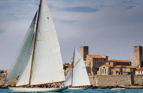 Antibes Old Town Apartment | Elegance and Calm in Old Antibes
