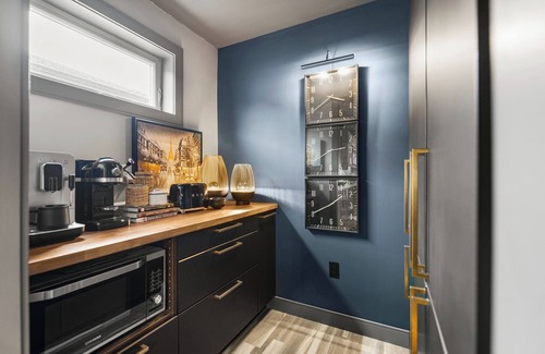 Moncton House | ELEGANCE AND COMFORT IN MONCTON