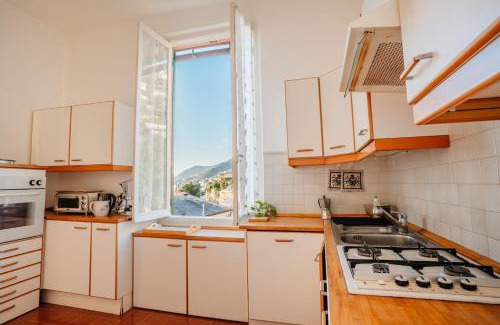 Pieve Ligure House | Elegance on the Sea - with wifi 200 meters from the sea