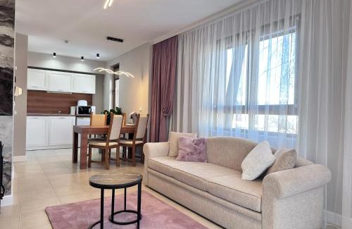 Shiligarnika Apartment | Elegance28 - Stylish Mountain Retreat in Bansko by Flat Mаnager