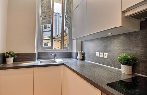 Saint-Thomas-d'Aquin Apartment | Elegant 1 BD apartment near Musée d’Orsay, insurance included