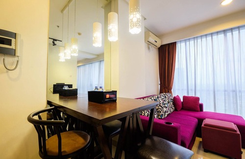 Bangka Apartment | Elegant 1BR Apartment at Kemang Mansion