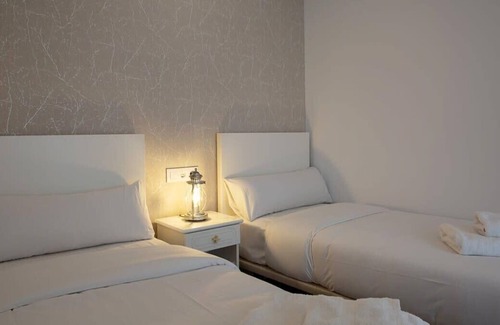 Imperial Apartment | Elegant 3 Bedroom in La Latina