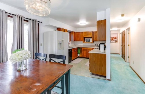Fairbanks House | Elegant 3-Bedroom stay/Where Comfort Meets Luxury/Prime location/Family friendly