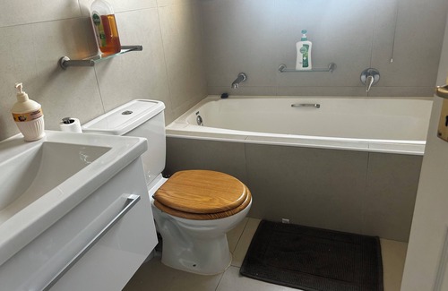Tokai Apartment | Elegant 3 bedroomed, 2 bathroom Duplex Townhouse in Tranquil Tokai Cape Townn