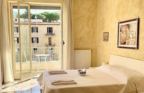 Tivoli Apartment | Elegant 3-suite apartment with a private terrace in Tivoli Center!